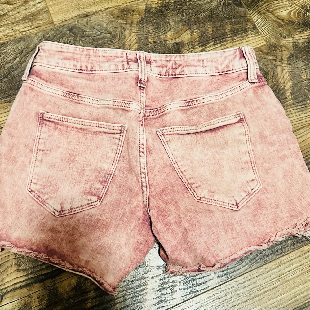 Universal Thread Women's Light Pink Jean Shorts